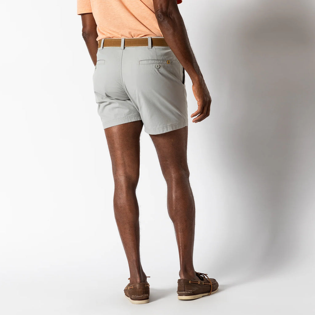 6" Harbor Performance Short Limestone Gray