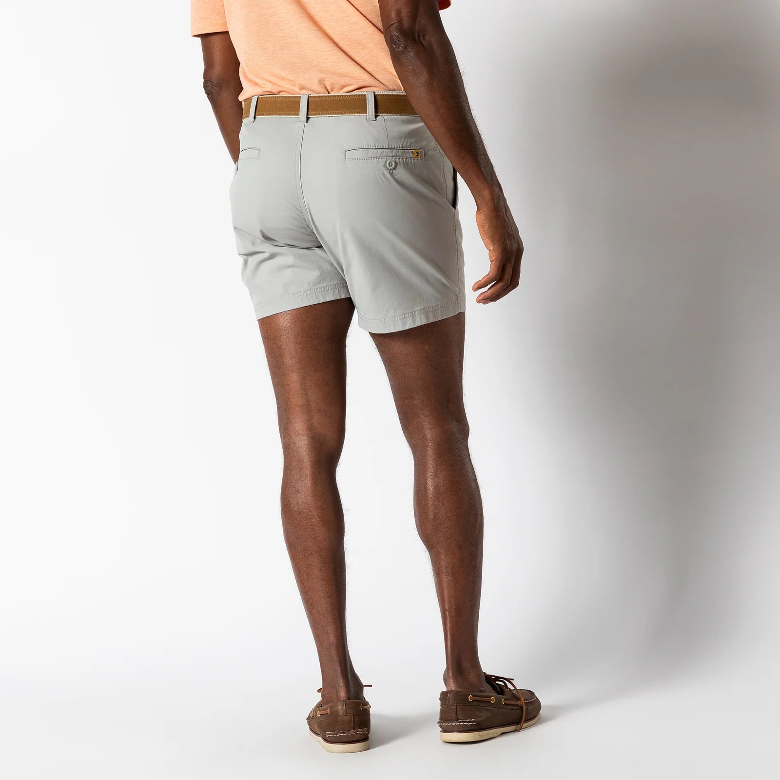 6" Harbor Performance Short Limestone Gray