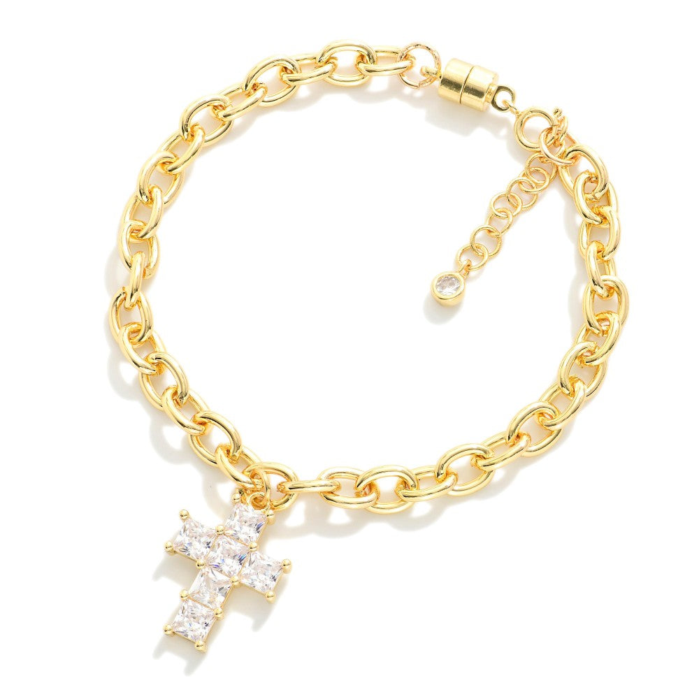 Magnetic chain link bracelet w/wider cross