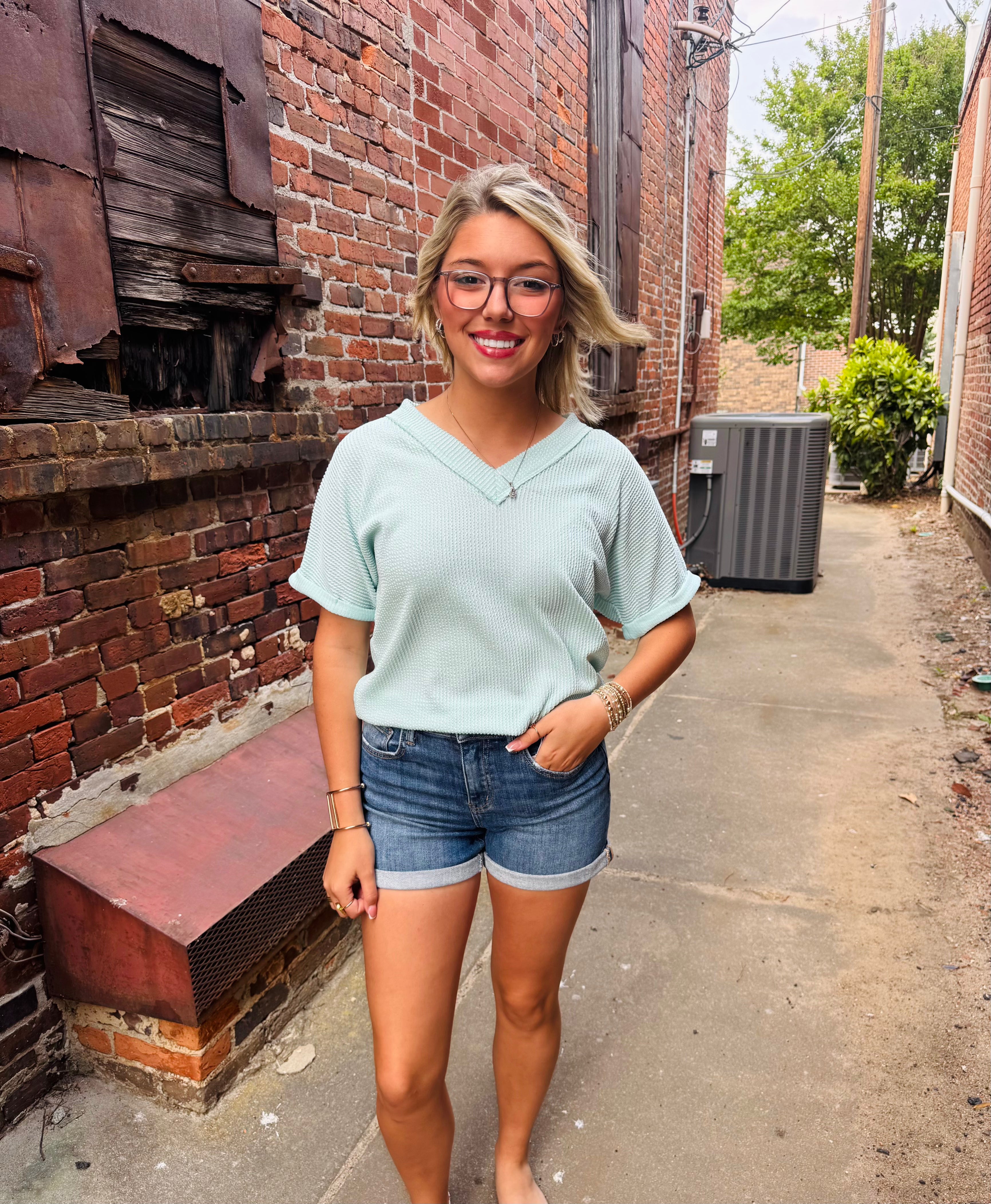 Basic Wave Rib V-neck SS Tunic Top