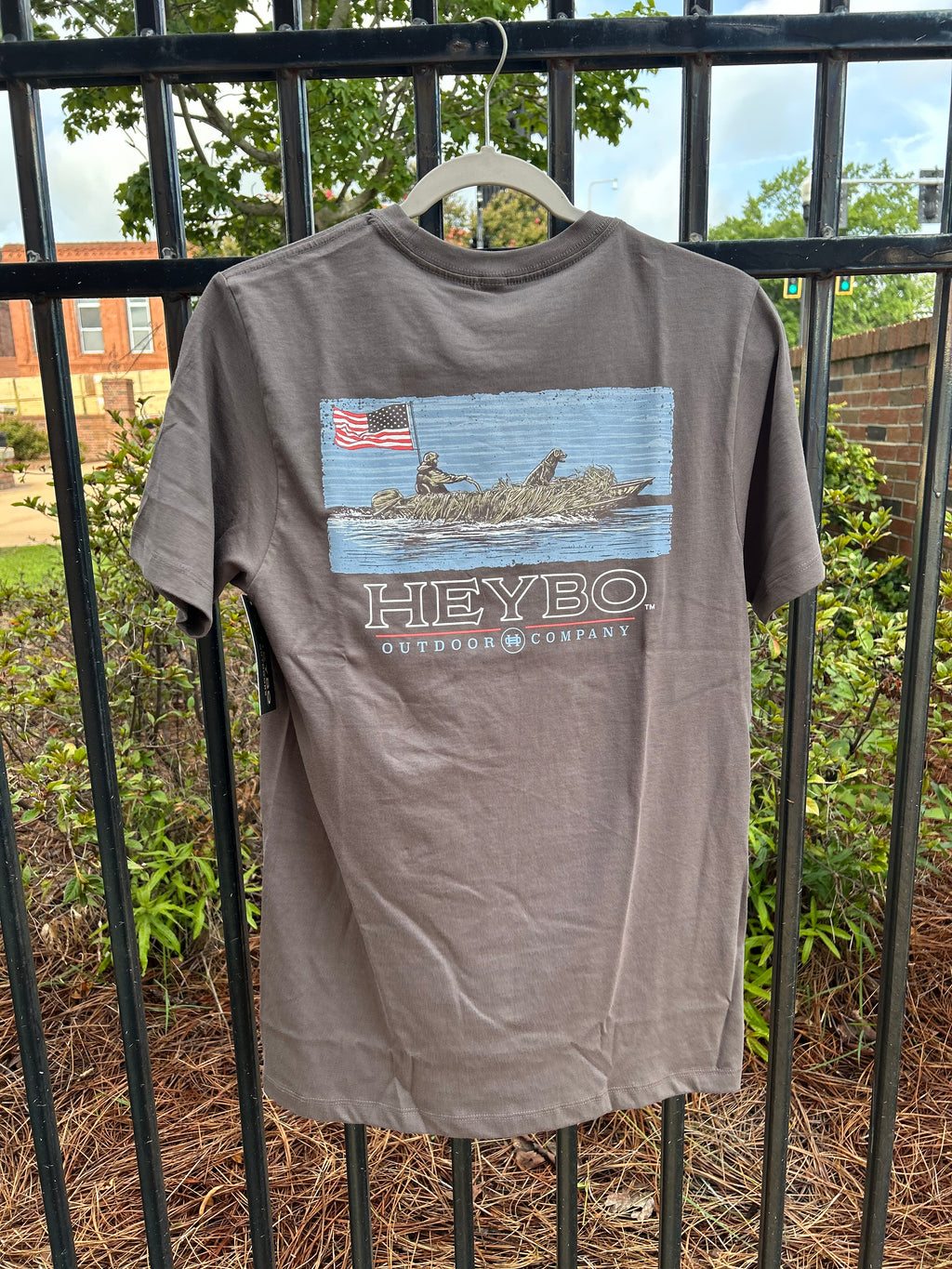 American Hunter Tee - Gargoyle