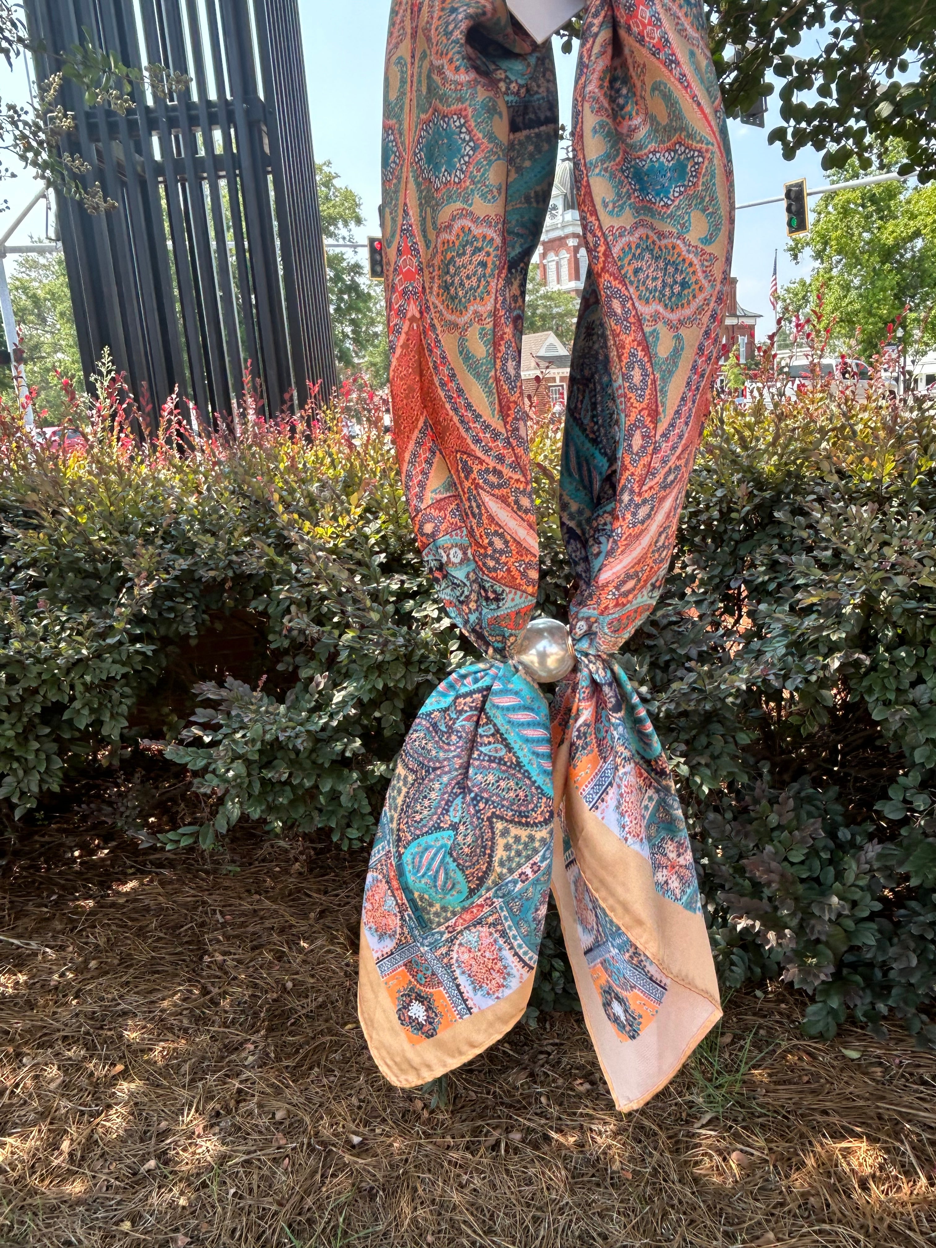 Magnetic Wild Rag