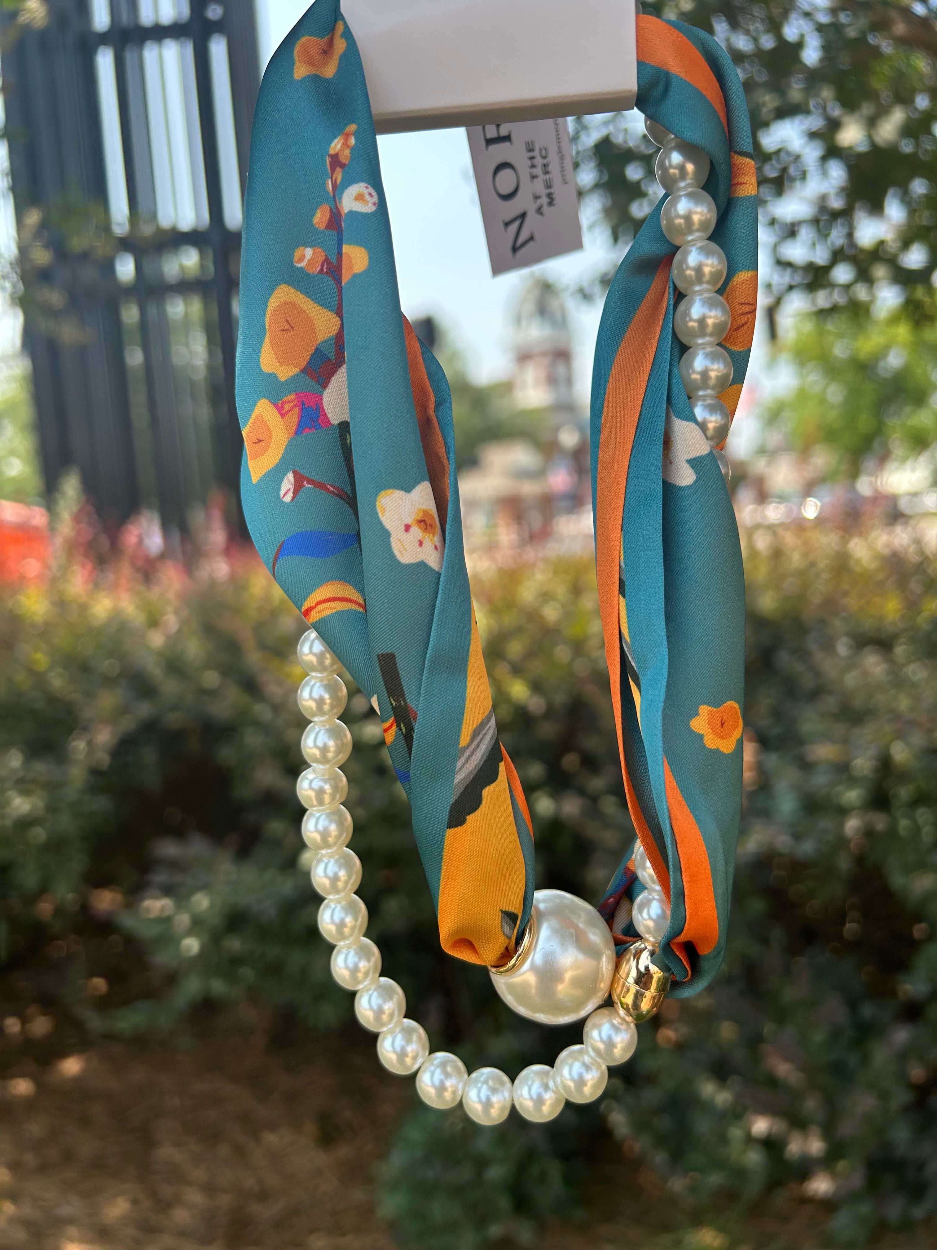 Pearl Necklace & Scarf