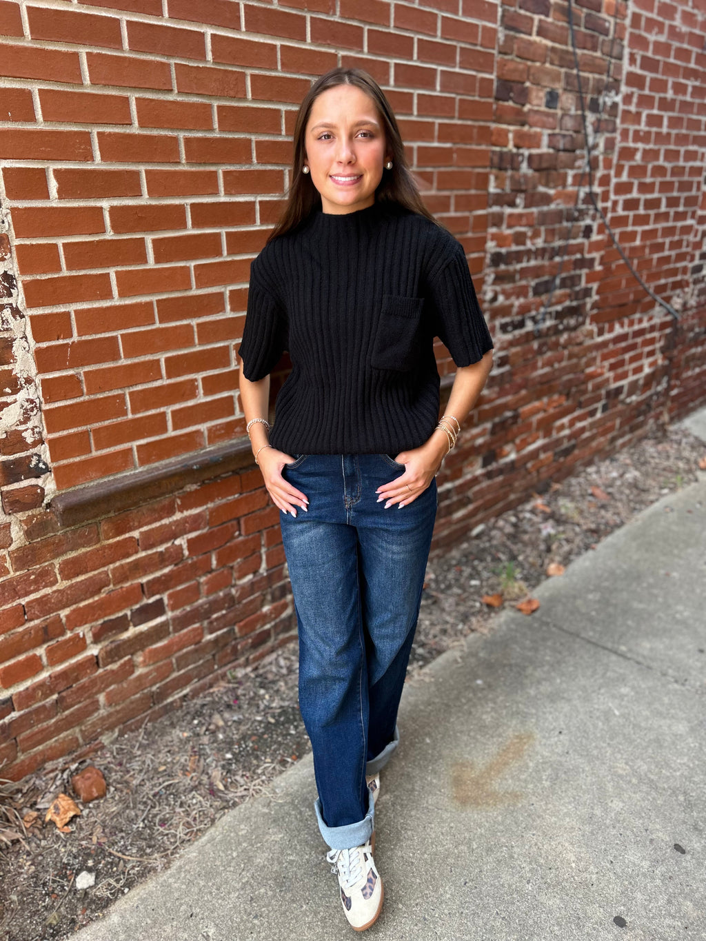 Mock Neck Short Sleeve Pullover