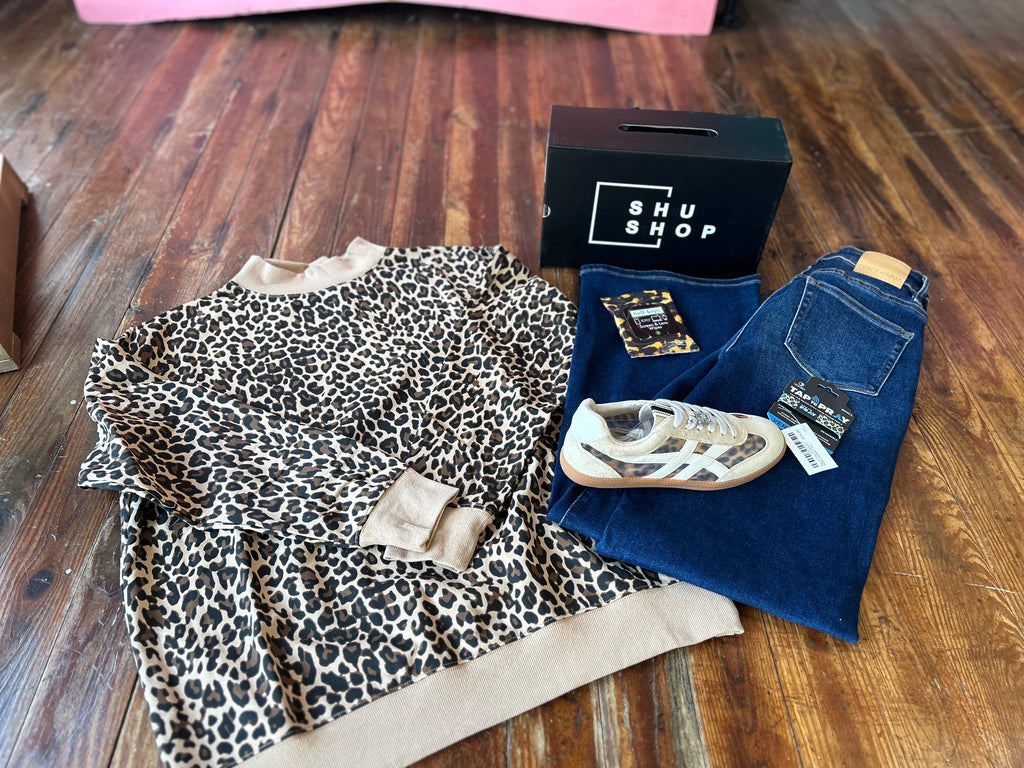 Mock Neck Sweatshirt, Leopard