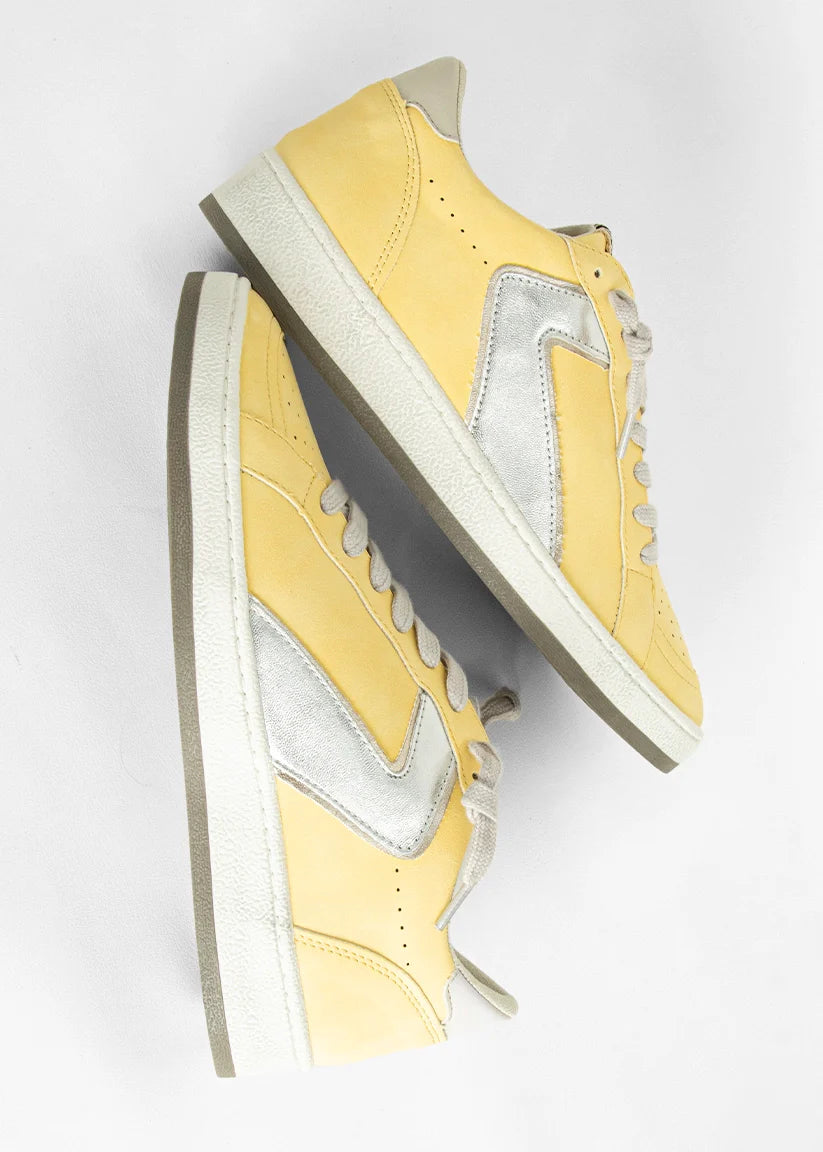 Yellow Suede Shoe-Salma