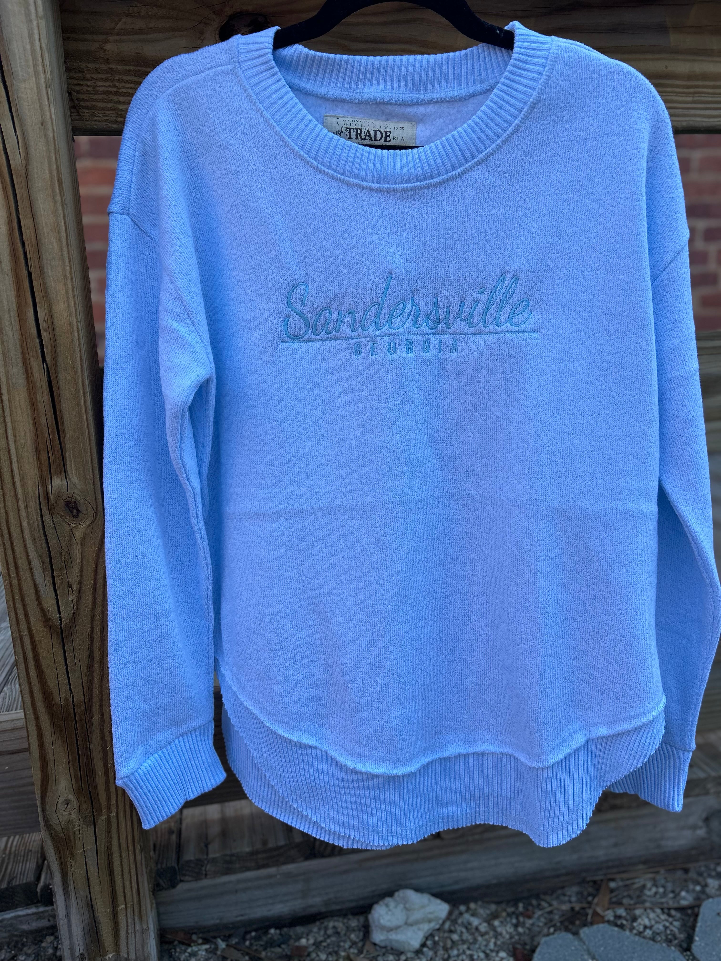 Sandersville Embroidered Nantucket Pullover W/ round hem