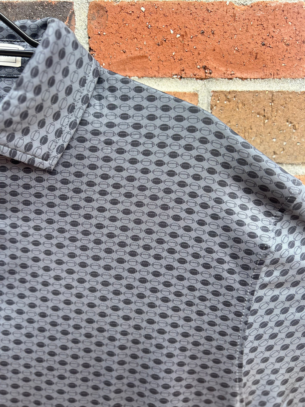 Gridiron Patterned Perf Polo Back Yoke-Gray & Black