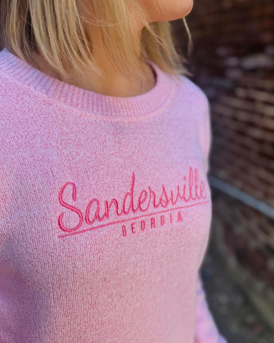 Sandersville Embroidered Nantucket Pullover W/ round hem