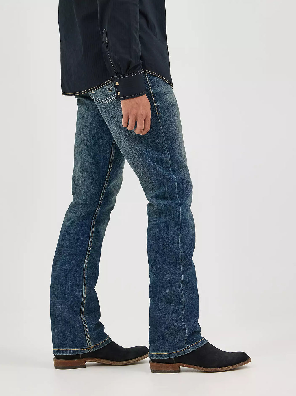Layton WRG Mens Wrangler Retro Jeans--Slim Boot