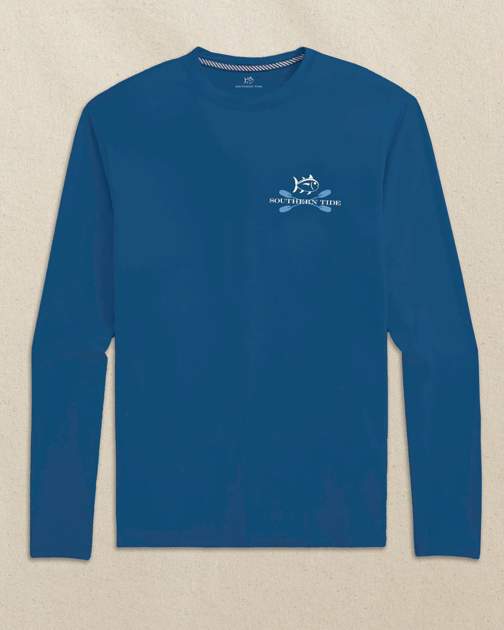 M LS Americana Kayaks Perf Tee