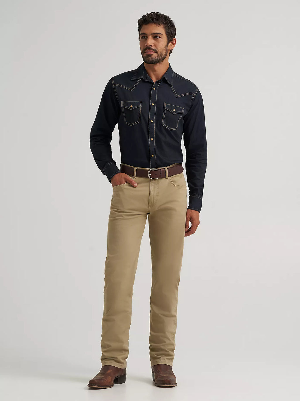 Fawn WRG Men's Wrangler Retro Stretch Twill--Slim Straight
