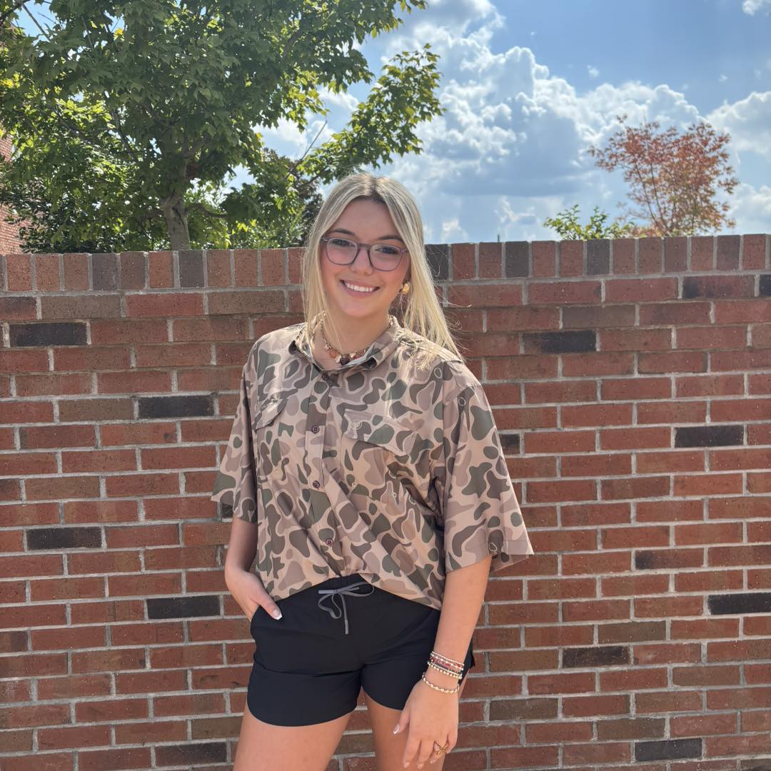 OUTFITTER SS OLD SCHOOL CAMO