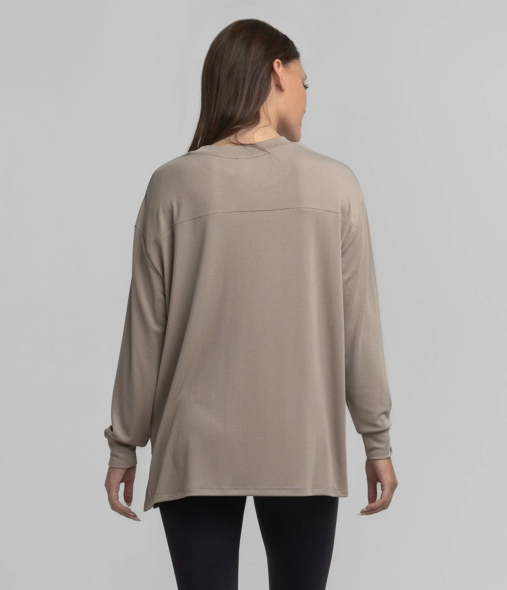 Relaxed Essential Top LS Hazelnut